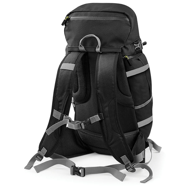 Quadra SLX 30 Litre Backpack carry straps
